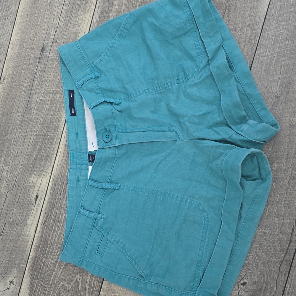 Gap Shorts